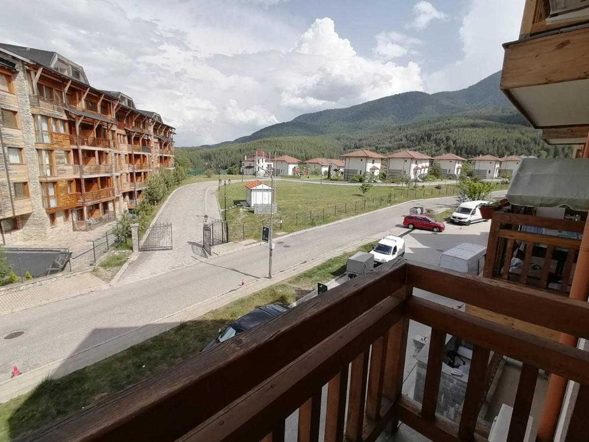 Luxury Apartments In St. John Park Bansko Bagian luar foto